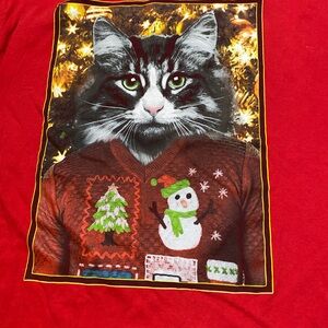 Cat sweater size large tee